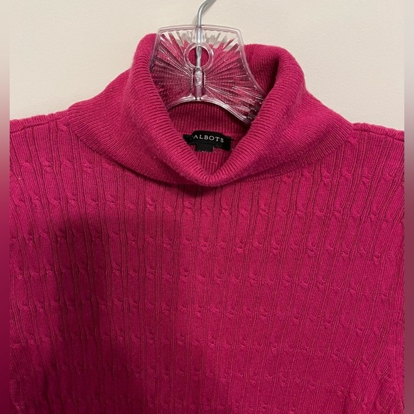 Talbots Women’s Cranberry Turtleneck Sweater, Cable Knit, Long Sleeve; Size M - Picture 3 of 7